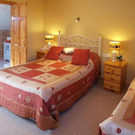 Sea Crest Farmhouse Quilty