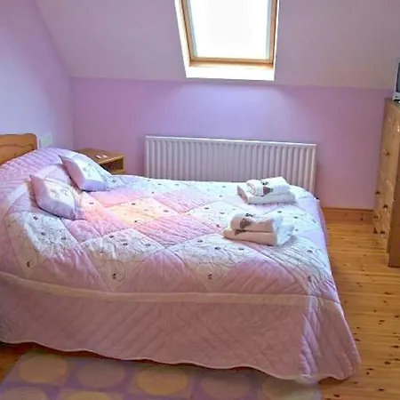 Sea Crest Farmhouse 4* Quilty